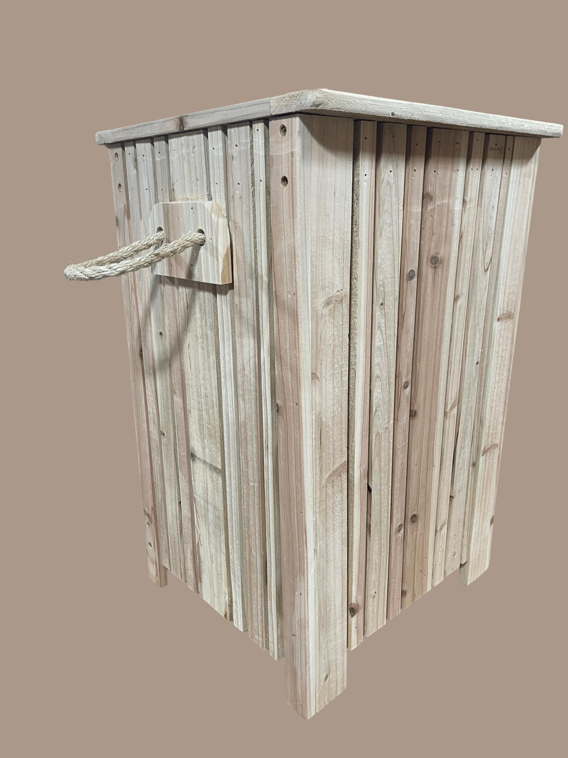 Red Cedar Flower Planter 2’